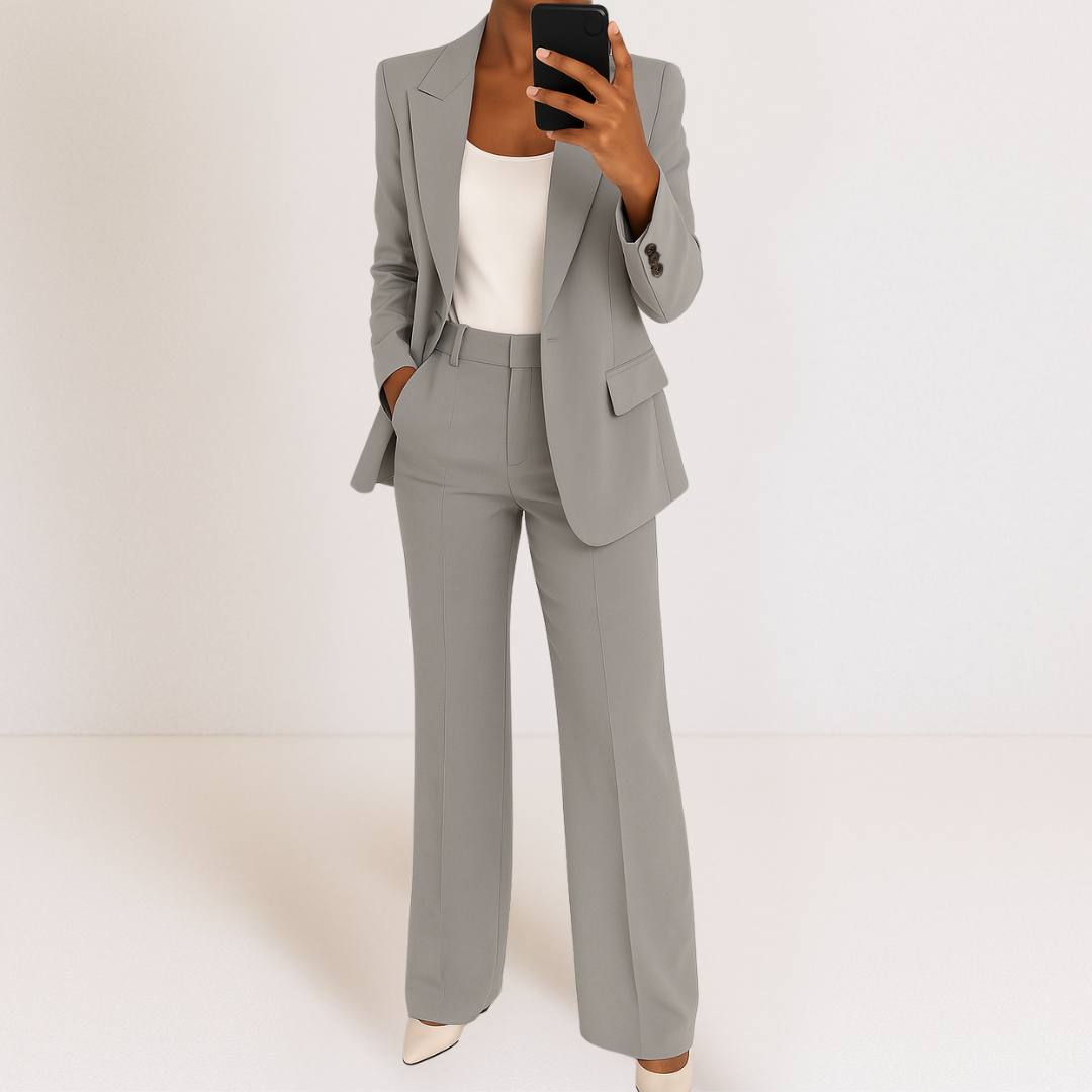 Elegant and Modern Two-piece Suit